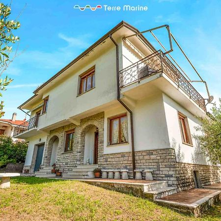 Villa Pina Riccò del Golfo di Spezia Exterior photo